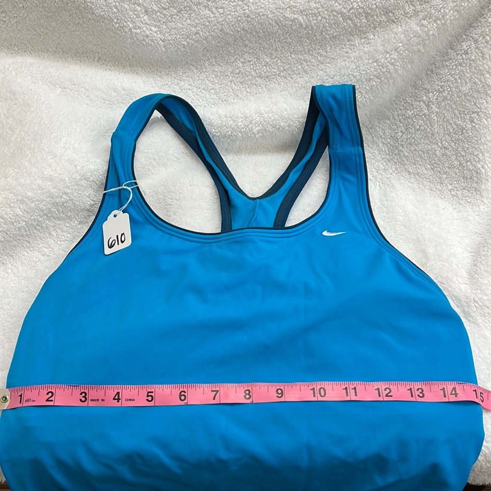 NWOT NIKE ONE PIECE SWIM SUIT SIZE L